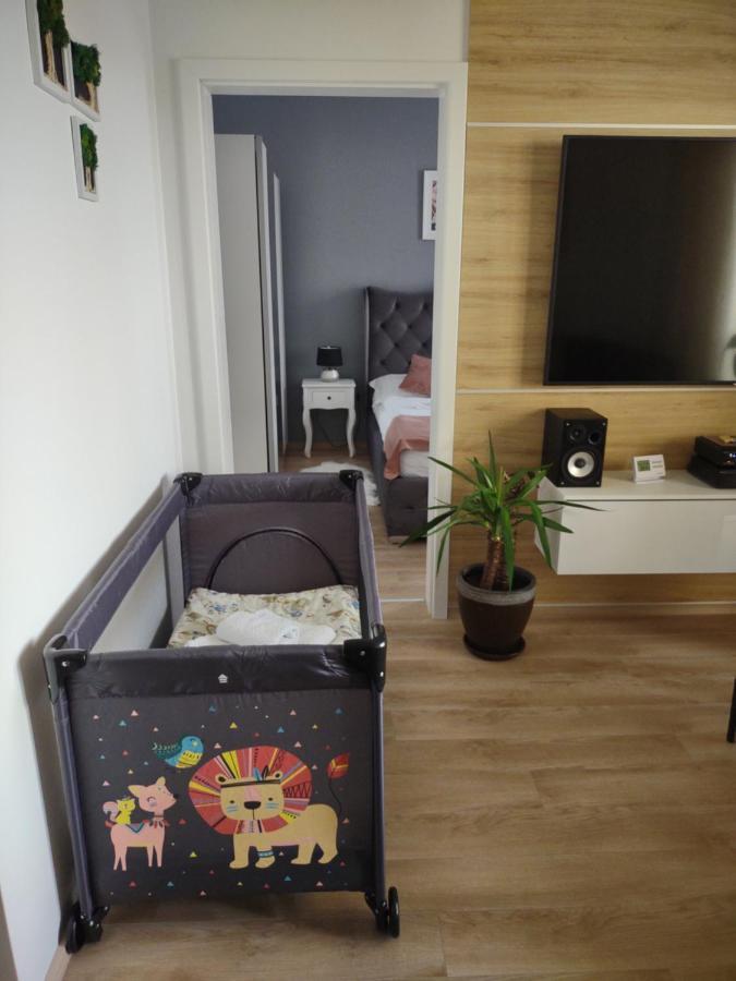 Karina Apartman Dunajská Streda Exterior foto