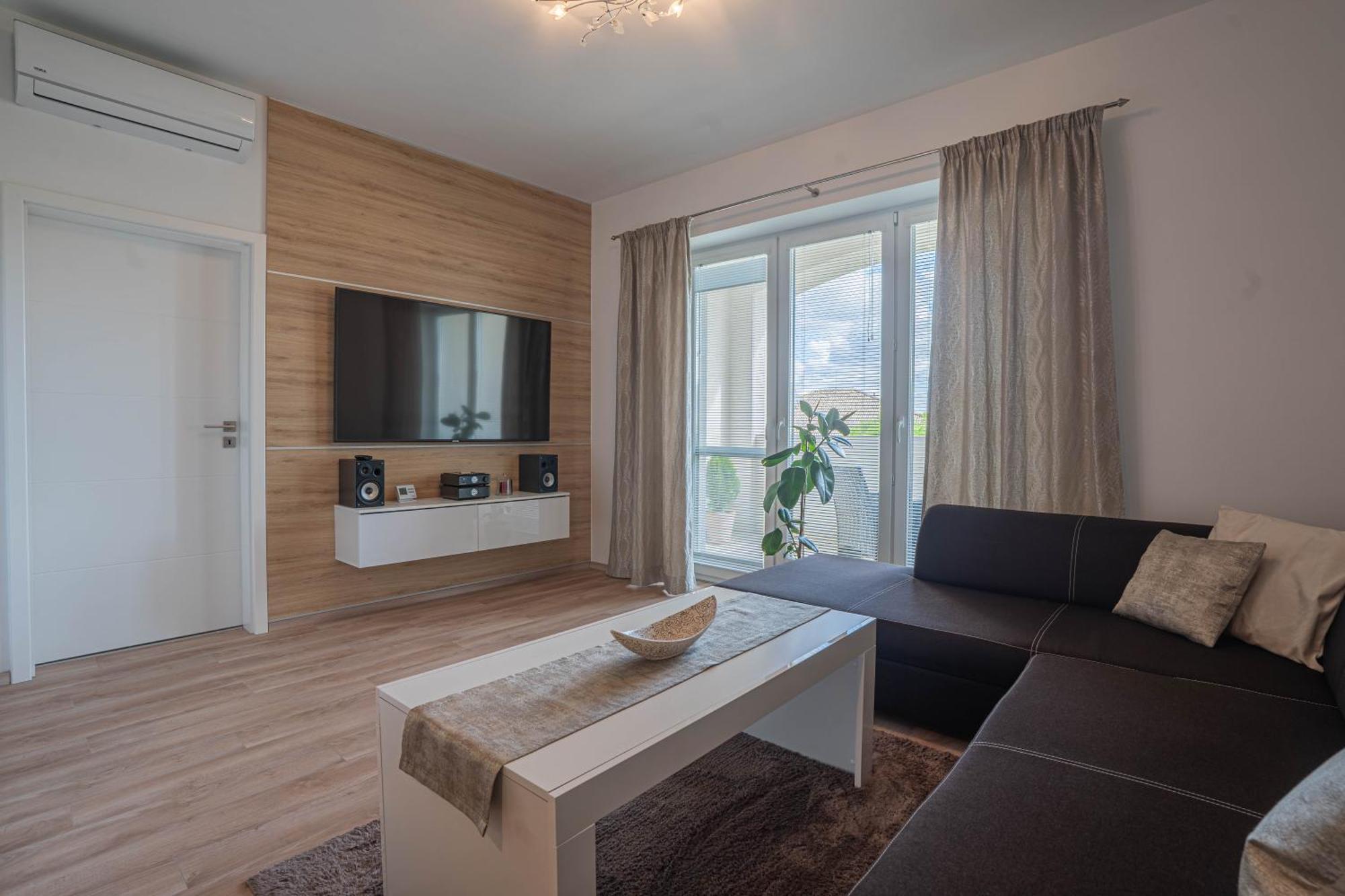 Karina Apartman Dunajská Streda Exterior foto